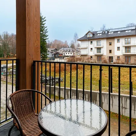 Ostoja Parku Narodowego, Sun & Snow *