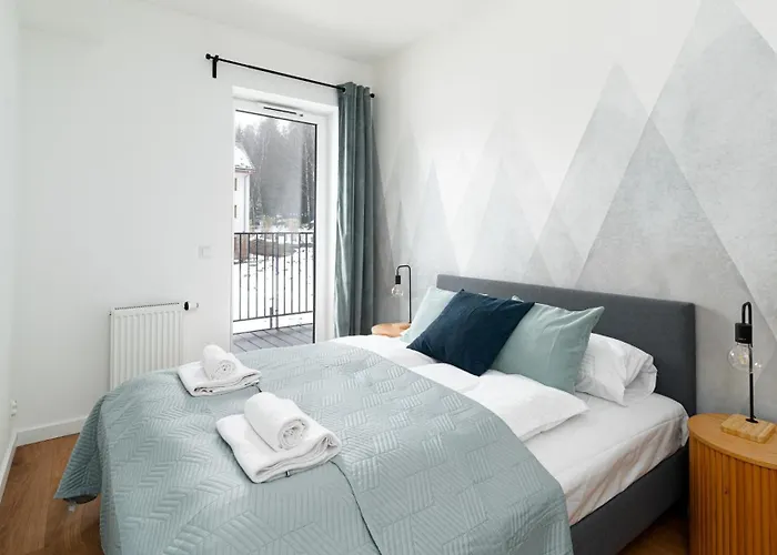 Ostoja Parku Narodowego, Sun & Snow *